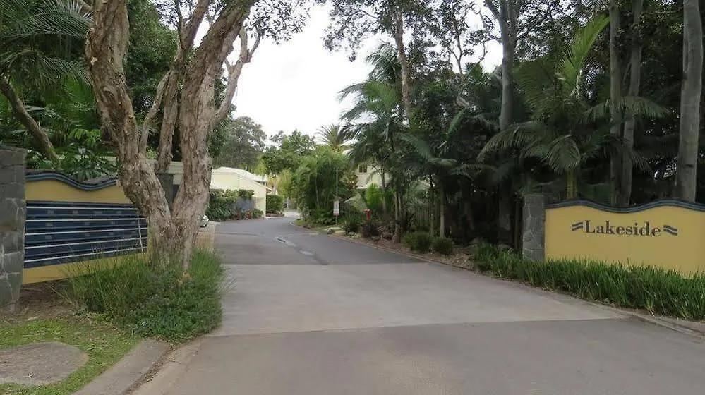 Treetops Lakeside Apartments 0*, Byron Bay Australia
