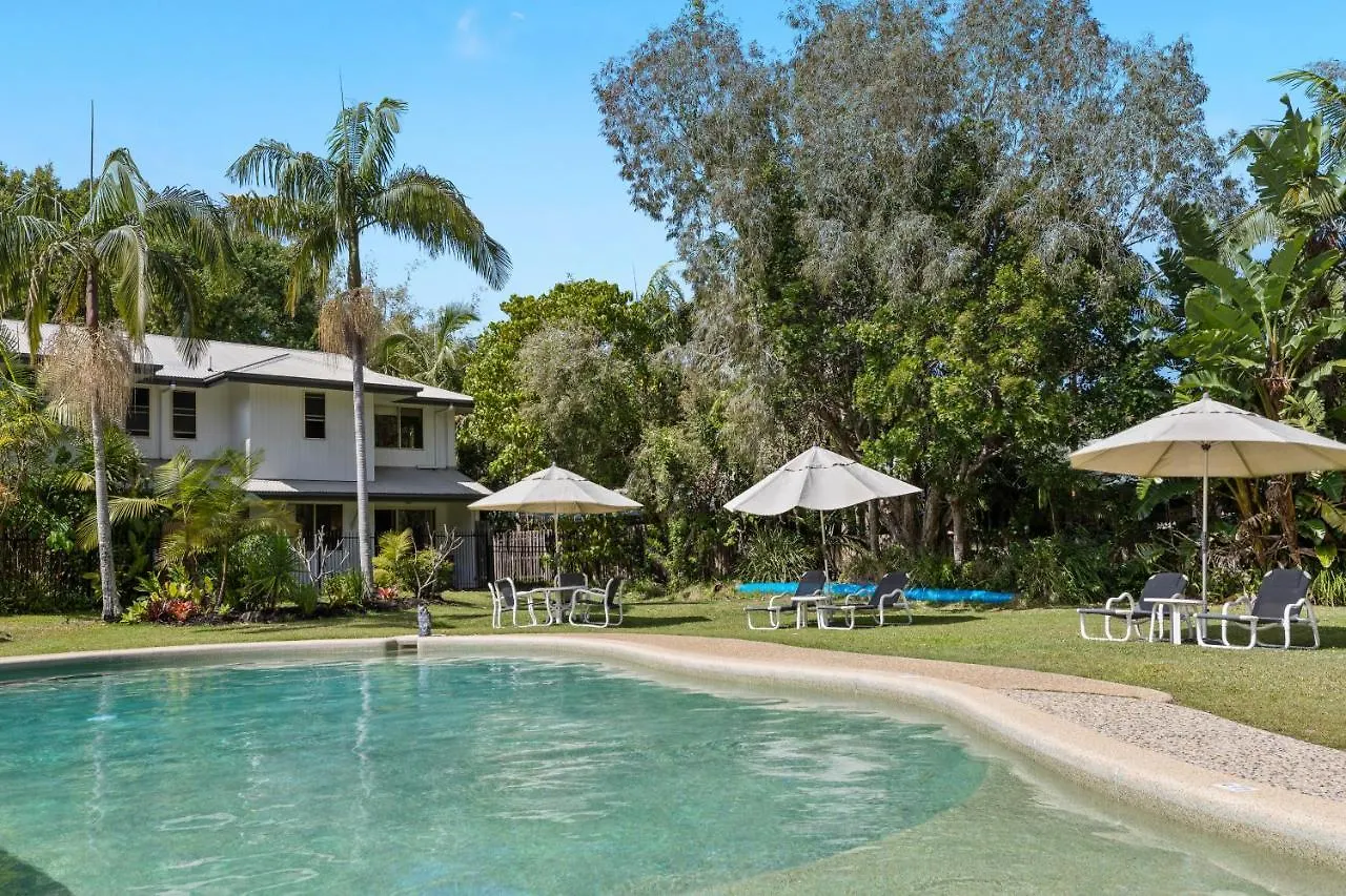 Treetops Lakeside Apartments Byron Bay