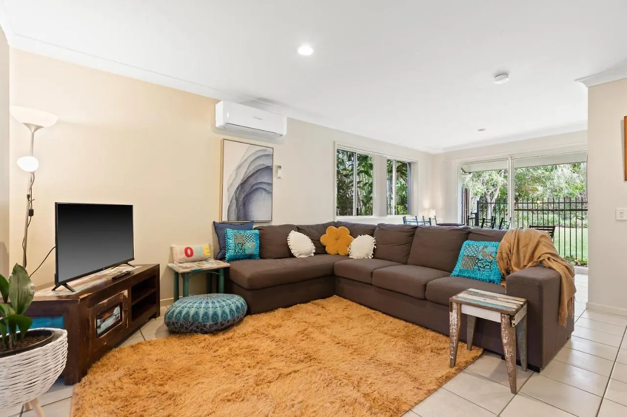 Treetops Lakeside Apartments Byron Bay