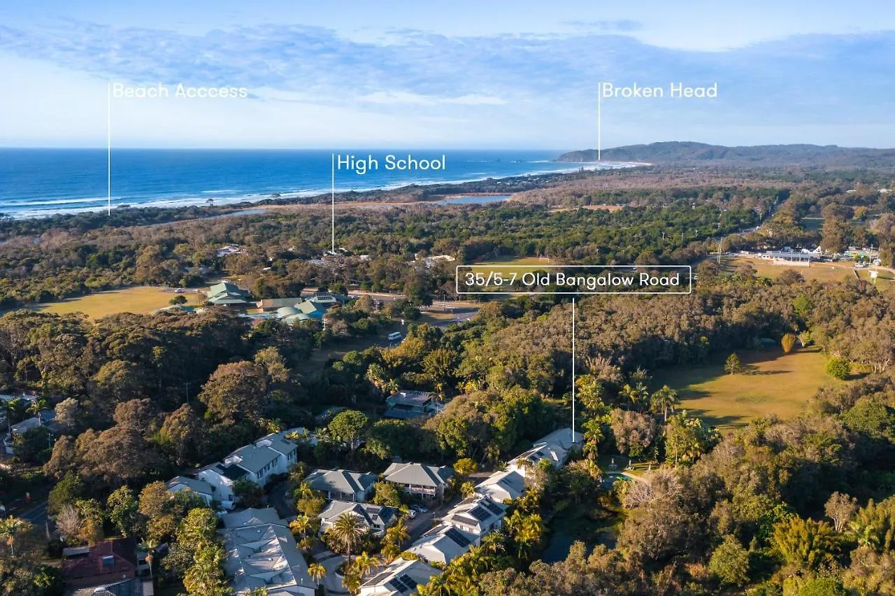 Treetops Lakeside Apartments Byron Bay Austrálie